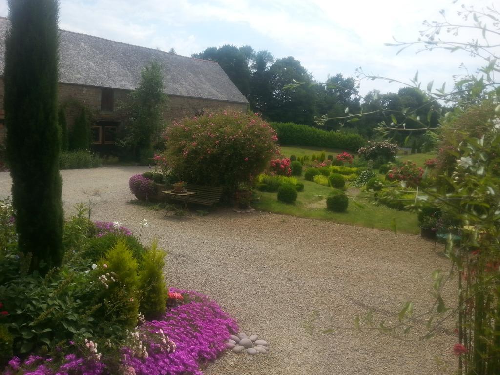 Bed and Breakfast Manoir De La Branche Maen Roch Esterno foto