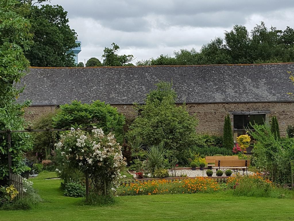 Bed and Breakfast Manoir De La Branche Maen Roch Esterno foto