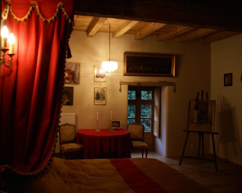 Bed and Breakfast Manoir De La Branche Maen Roch Esterno foto