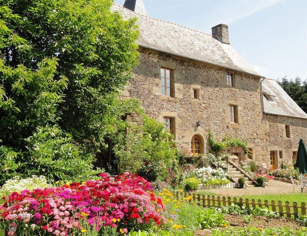 Bed and Breakfast Manoir De La Branche Maen Roch Esterno foto