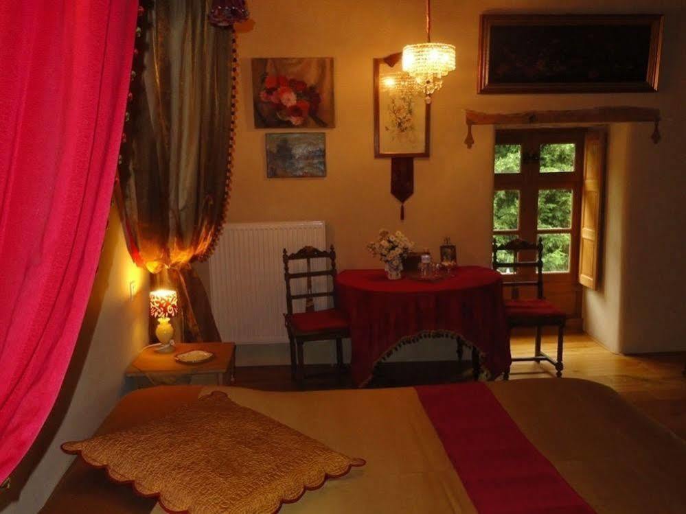 Bed and Breakfast Manoir De La Branche Maen Roch Esterno foto