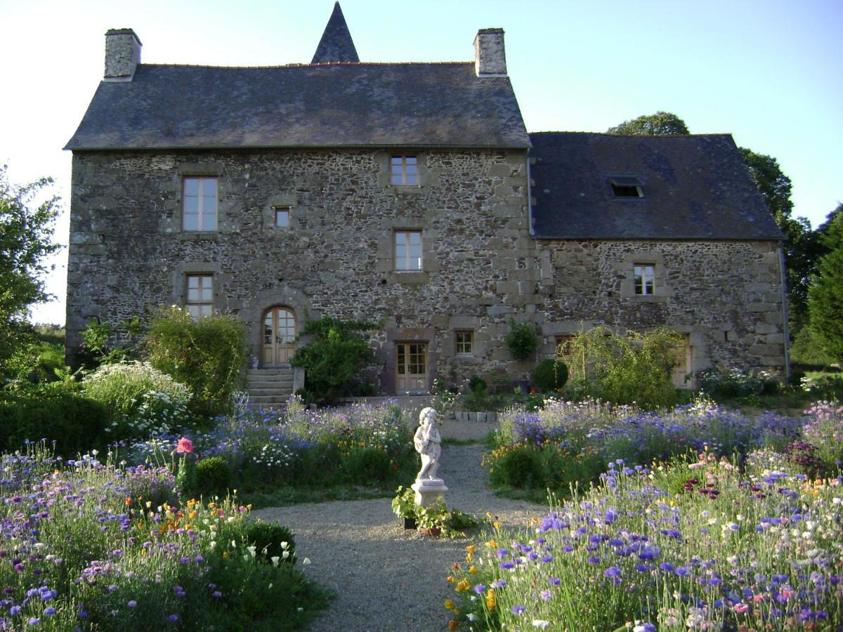 Bed and Breakfast Manoir De La Branche Maen Roch Esterno foto